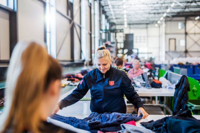 Sorteermedewerker (vintage) kleding | Deventer