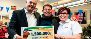 Leger des Heils krijgt schenking van 1,5 miljoen euro in strijd tegen eenzaamheid