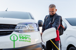 Het Leger des Heils in Amsterdam rijdt elektrisch