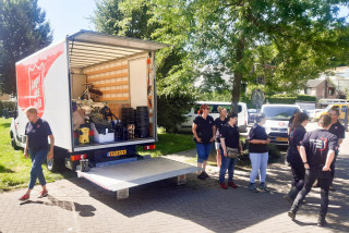 Leger des Heils helpt getroffenen Limburg met schoonmaakteams Leger des Heils Limburg schoonmaak ramp