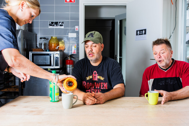 Koffie schenken
