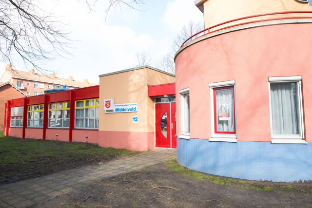 Orthopedagogisch Centrum Middelveld (Behandeling 24 uurs-LVB) />
								<div class=