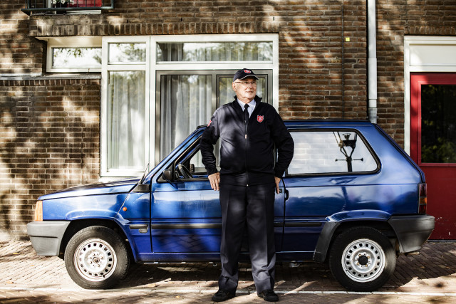 Chauffeur voor de auto