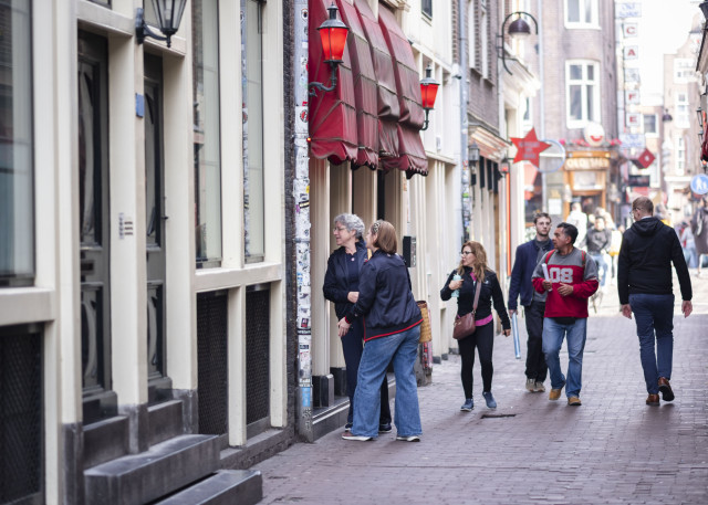 Veldwerk Wallen Amsterdam